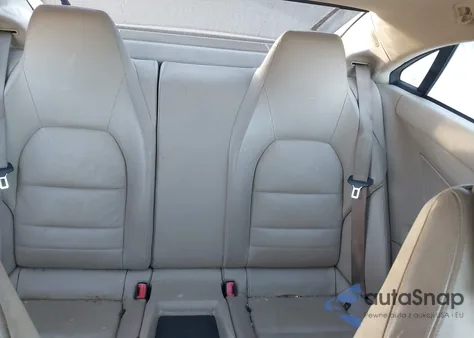 2011 Mercedes-Benz E 350 z USA, uszkodzony, nr VIN WDDKJ5GB5BF086597